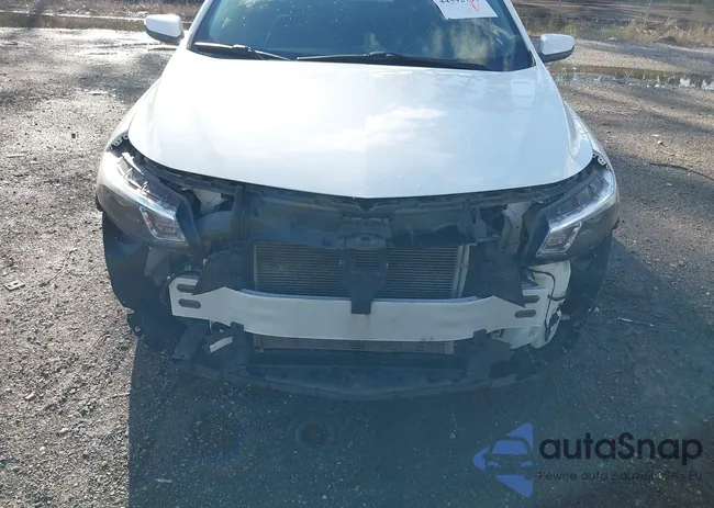 1G1ZD5ST2JF208596: 44592797