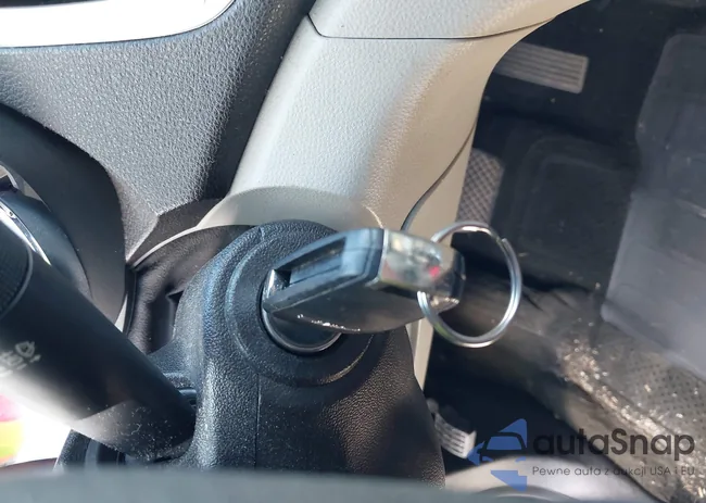 2GKALMEK1C6285725: 44592858