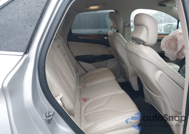 5LMCJ2C95KUL08186: 44592873