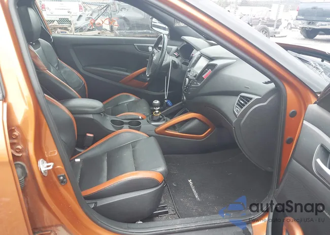 KMHTC6AE1GU290040: 44593068