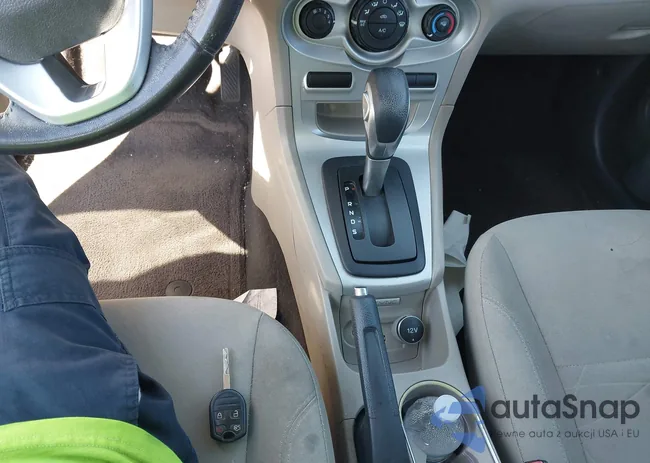 3FADP4EJ9FM191970: 44592100