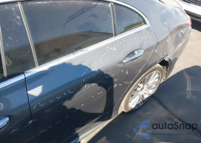 WDD2J5JB2KA027772: 44592112