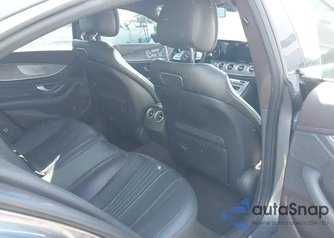 WDD2J5JB2KA027772: 44592112