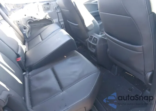 5FPYK3F53JB014518: 44592120