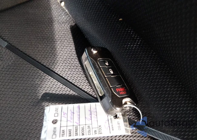 ZACCJBBT7FPB39199: 44592176