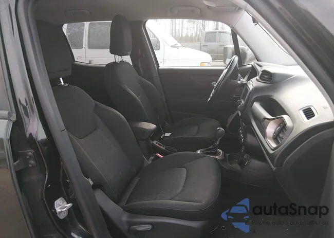 ZACCJBBT7FPB39199: 44592176