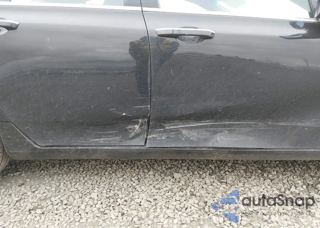 19UUA86589A010736: 44592191