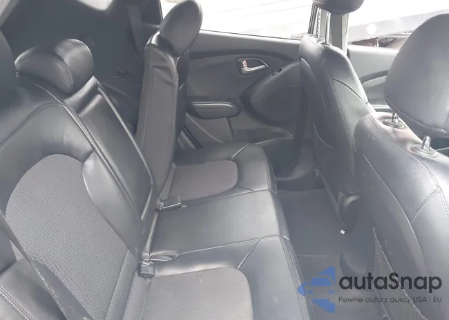 KM8JUCACXCU417704: 44592258