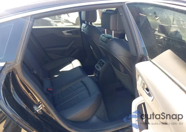 WAUENCF57JA129308: 44593511