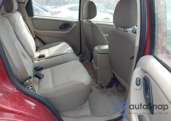 1FMYU92113KA03043: 44593588