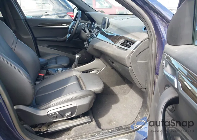 WBXHT3C37J5L33675: 44593674