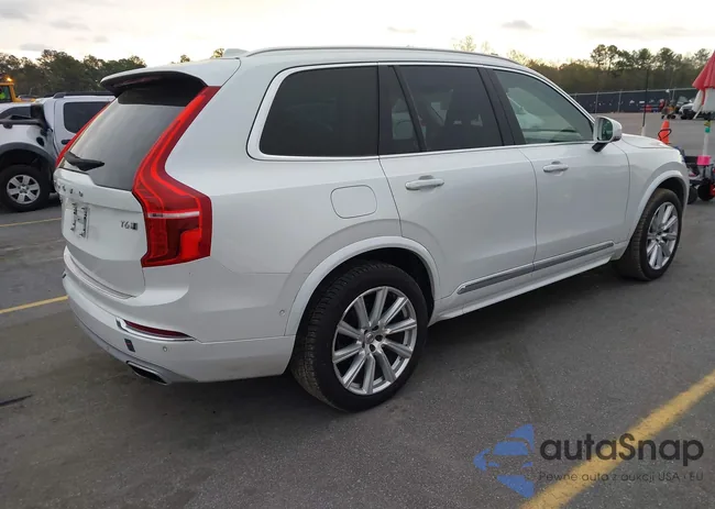 YV4A22PL8G1042928: 44593710