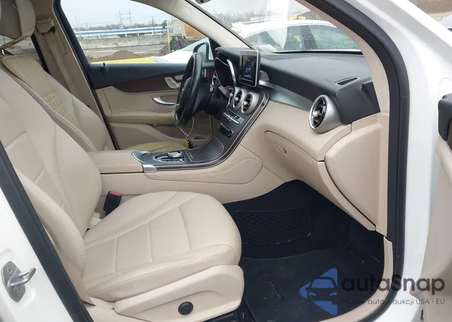 WDC0G4KBXKF644472: 44593711