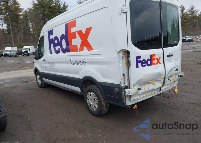 1FTYR2CM9KKB32426: 44593717