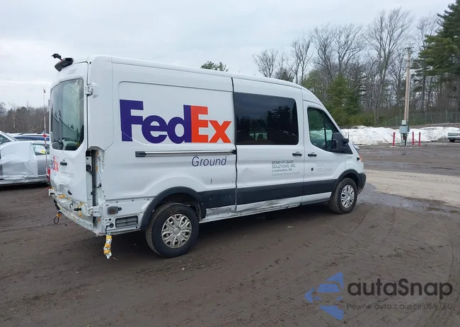 1FTYR2CM9KKB32426: 44593717