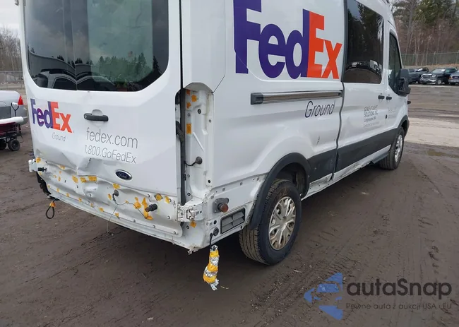 1FTYR2CM9KKB32426: 44593717