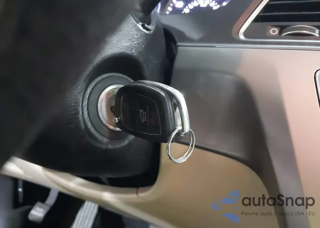 5NPE24AF5GH331468: 44593739