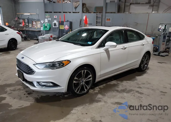 3FA6P0D98HR239733: 44593752