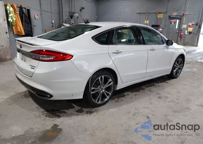 3FA6P0D98HR239733: 44593752