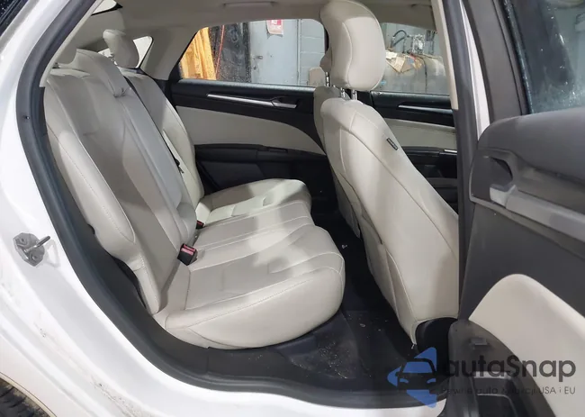 3FA6P0D98HR239733: 44593752