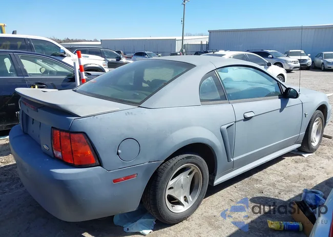 1FAFP4040XF187852: 44593831