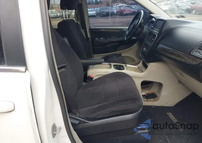 2D4RN5DG9BR678884: 44594021