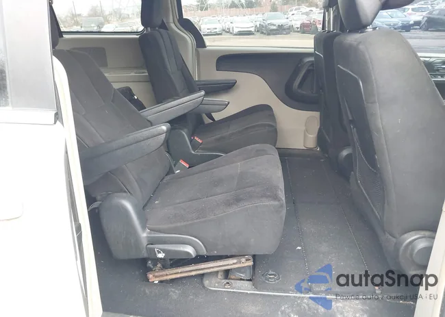 2D4RN5DG9BR678884: 44594021