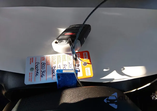 19UUA9F71DA800346: 44594052