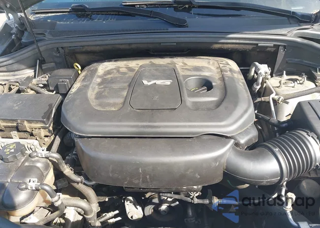 1C4RJEBG5JC131663: 44593152