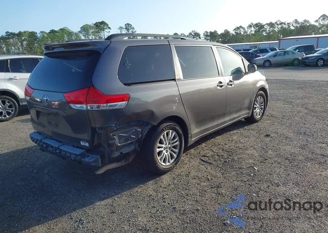 5TDYK3DC9ES506076: 44593175