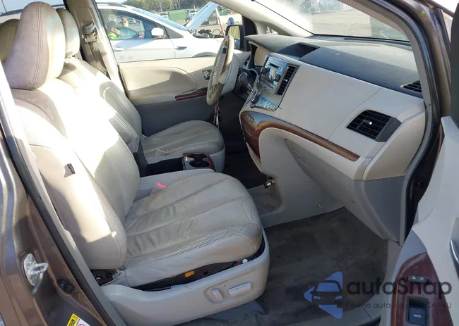 5TDYK3DC9ES506076: 44593175