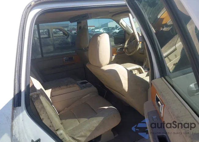 5LMJJ2J50AEJ10471: 44593186