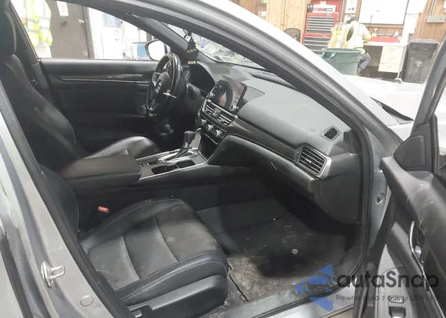 1HGCV1F31KA003025: 44593206