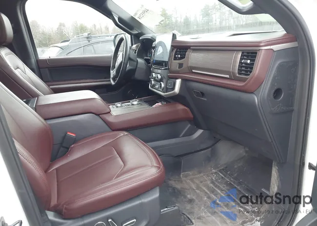 1FMJK2A88REB15004: 44593218