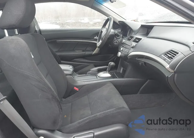 1HGCS12748A027619: 44593223