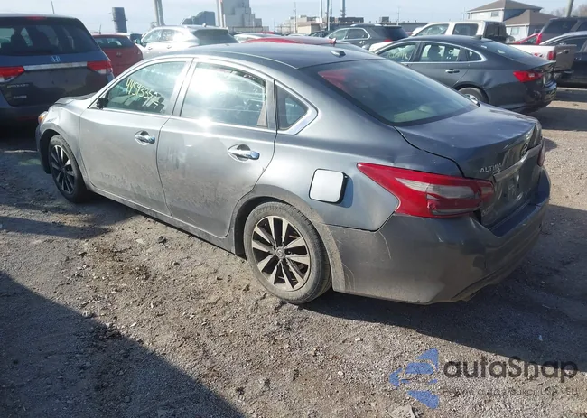 1N4AL3AP4JC246435: 44593352