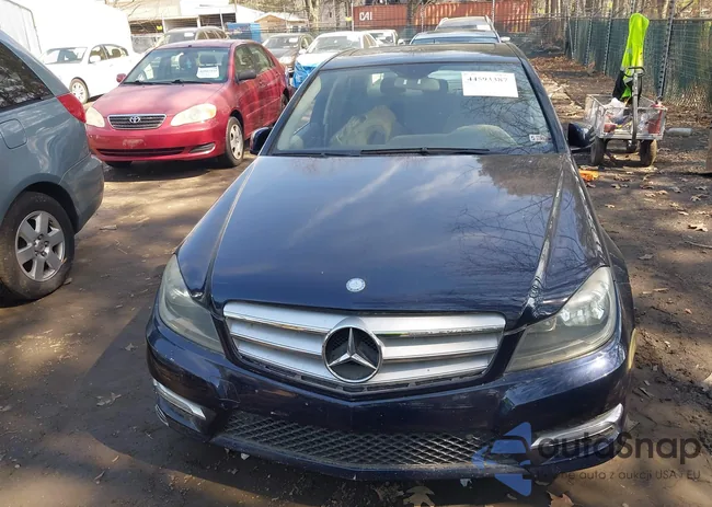 WDDGF8AB9DA768741: 44593387