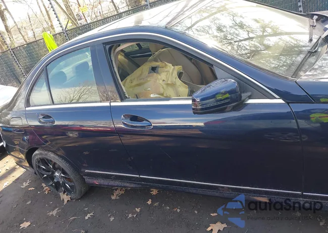 WDDGF8AB9DA768741: 44593387