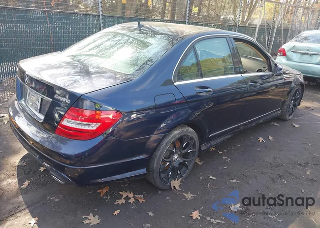 WDDGF8AB9DA768741: 44593387