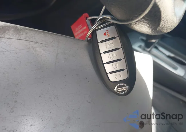 1N4AL3AP1JC215899: 44594647