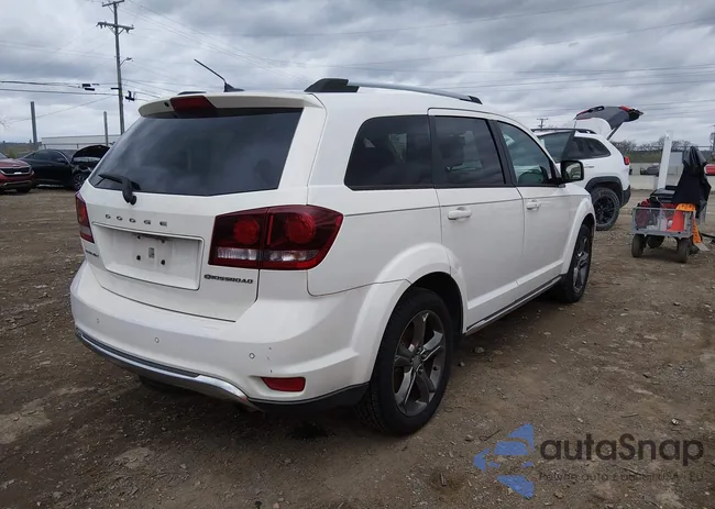 3C4PDCGBXFT686555: 44594673