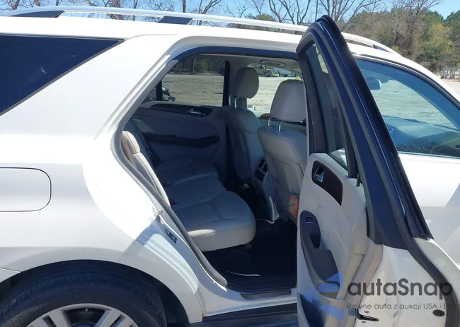 4JGDA5HB1CA075754: 44594906