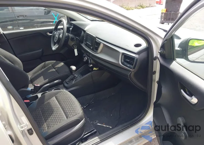 3KPA24AB3JE054956: 44594957