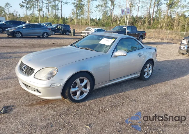 WDBKK65F71F210921: 44594965