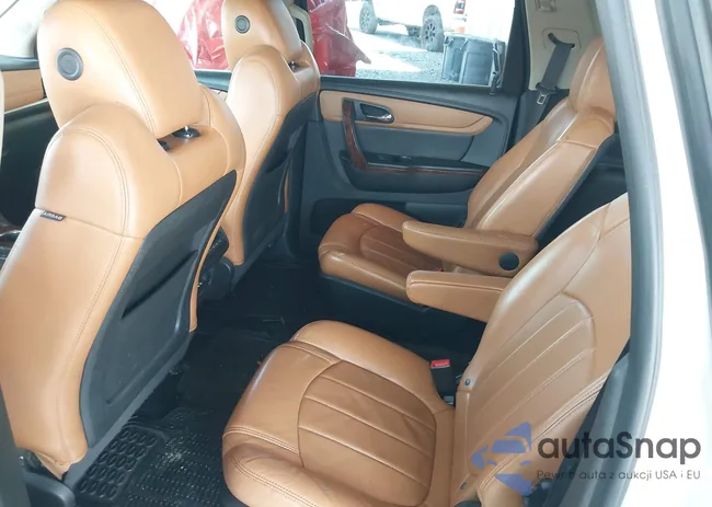 1GNKRLKD4DJ142620: 44595053