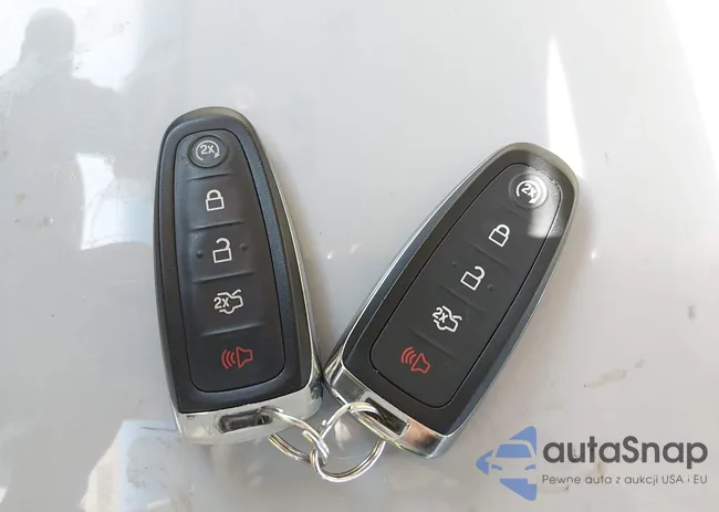 1LNHL9FT3DG605073: 44594269