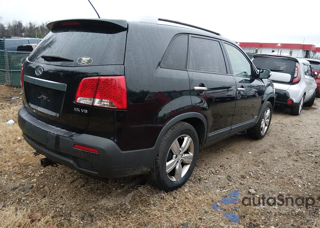 5XYKUDA21DG413579: 44594321