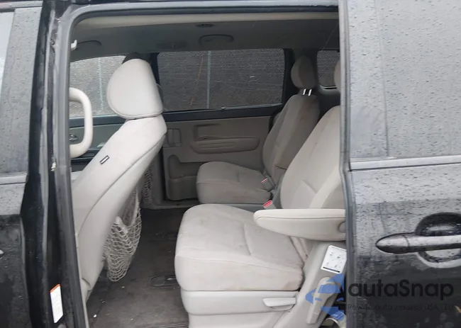 KNDMB5C14F6021551: 44594371