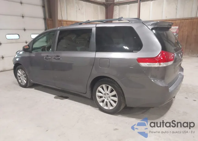 5TDDK3DC5CS040268: 44595680