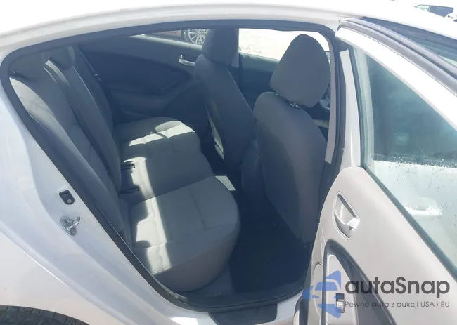 3KPFK4A73HE056041: 44595695